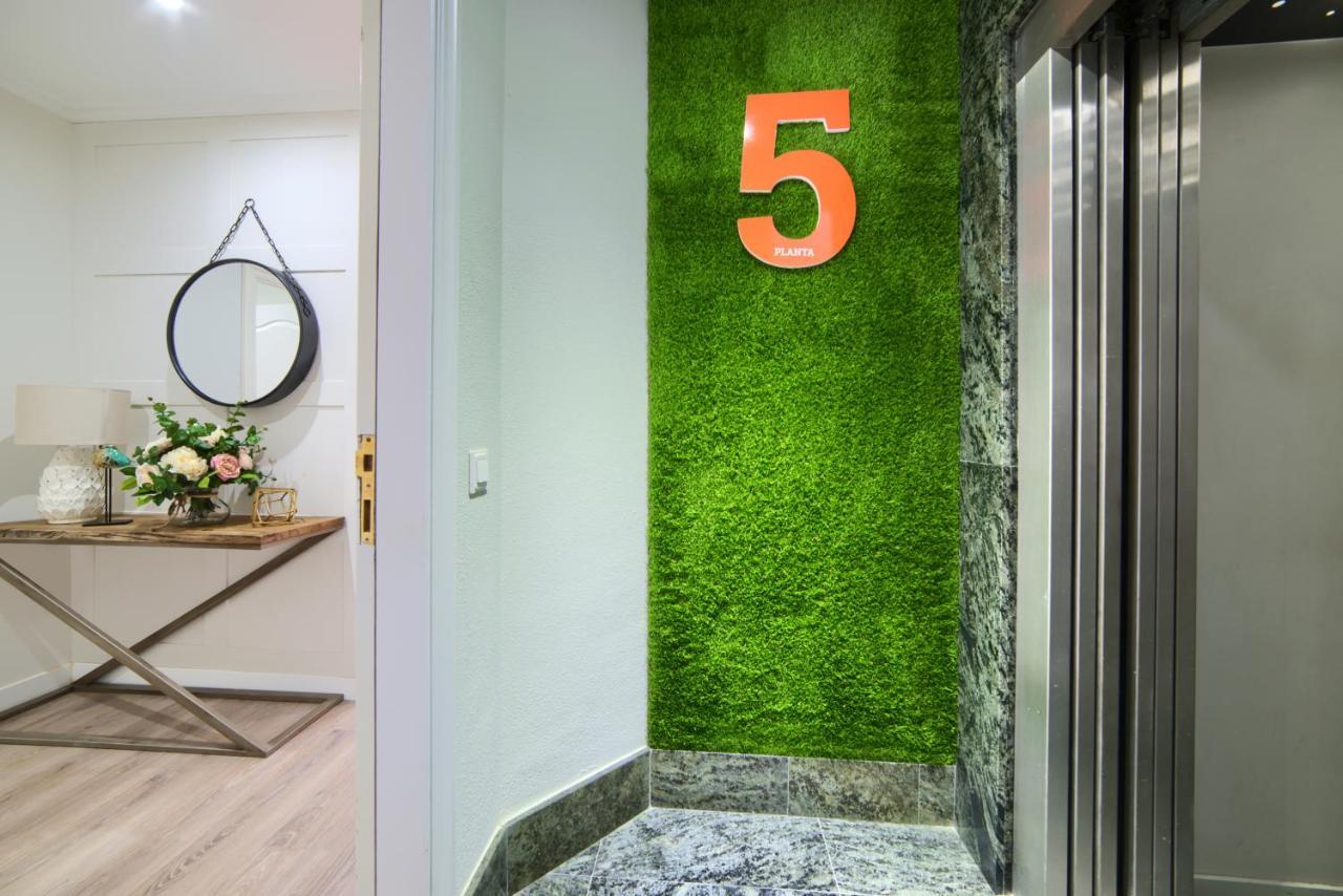 Apartamentos4U Tudela Centro - Parking Incluido Екстериор снимка