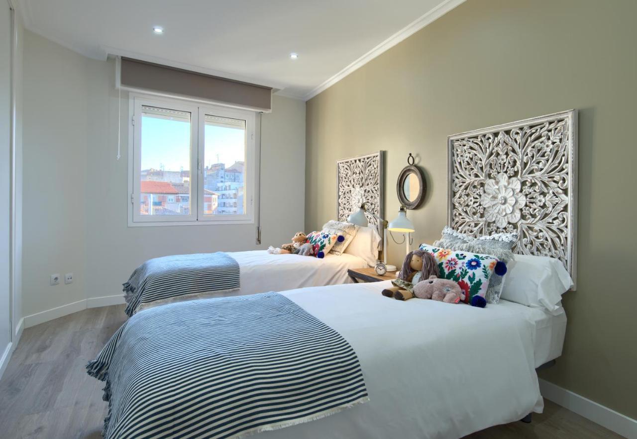 Apartamentos4U Tudela Centro - Parking Incluido Екстериор снимка
