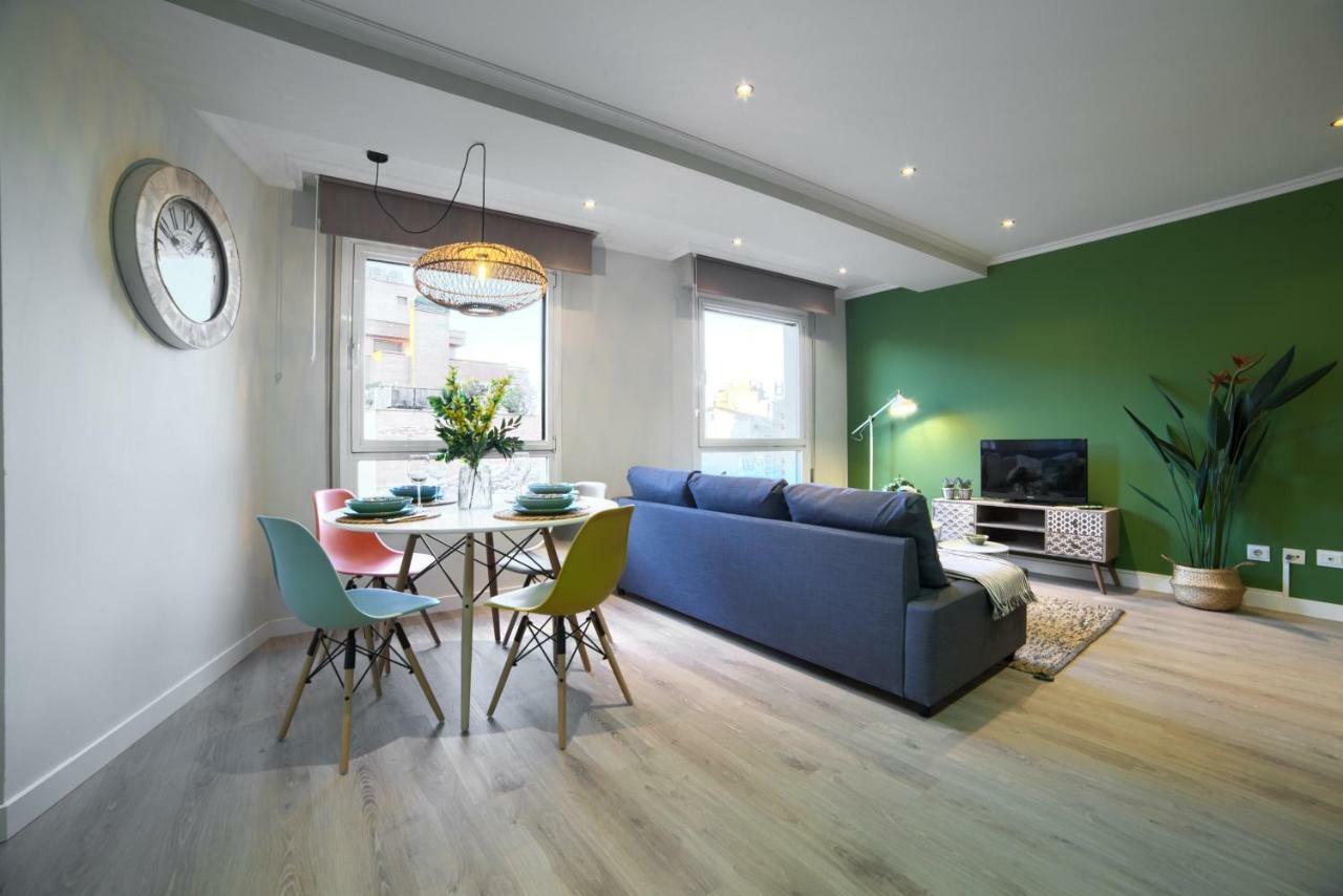 Apartamentos4U Tudela Centro - Parking Incluido Екстериор снимка